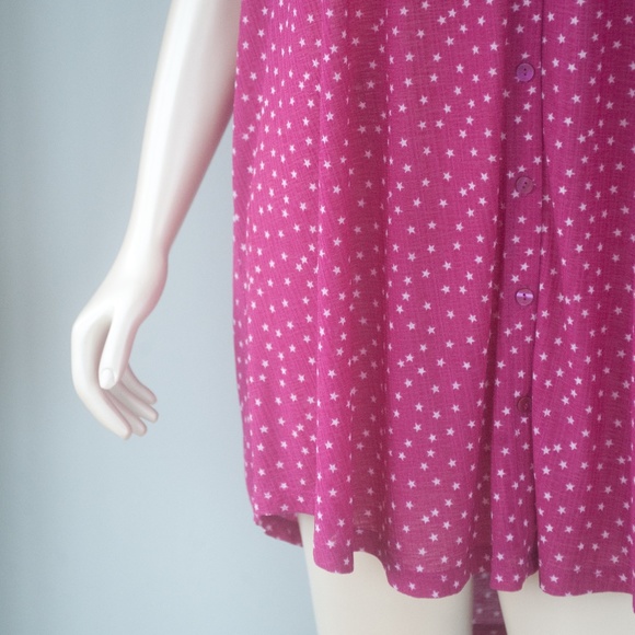 Torrid 5 Magenta Star Print Tank Top - Picture 9 of 13